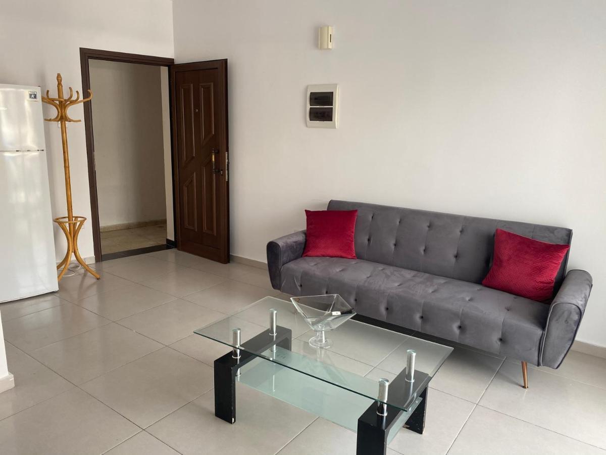 Beachside Apartment In Kato Paphos Lighthouse 81 Kültér fotó